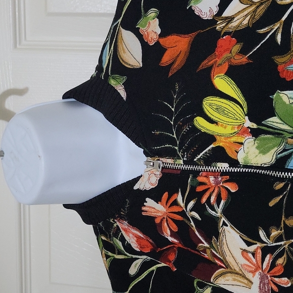 Beautiful zip up flower Sweater / Blazer top # 107 - Picture 2 of 9